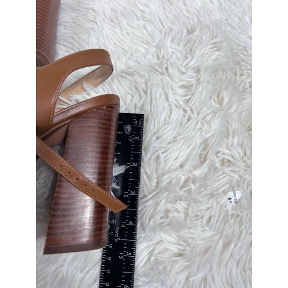 Michael Kors Alexia Platform Sandals Womens Size 9M Hair Calf Animal Print SH19A - Picture 16 of 16